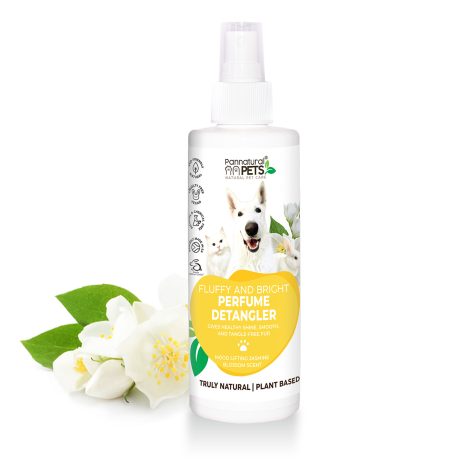 Natural Jasmine Detangler & Freshening Spray – odour-removing jasmine coat spray for soft, smooth fur
